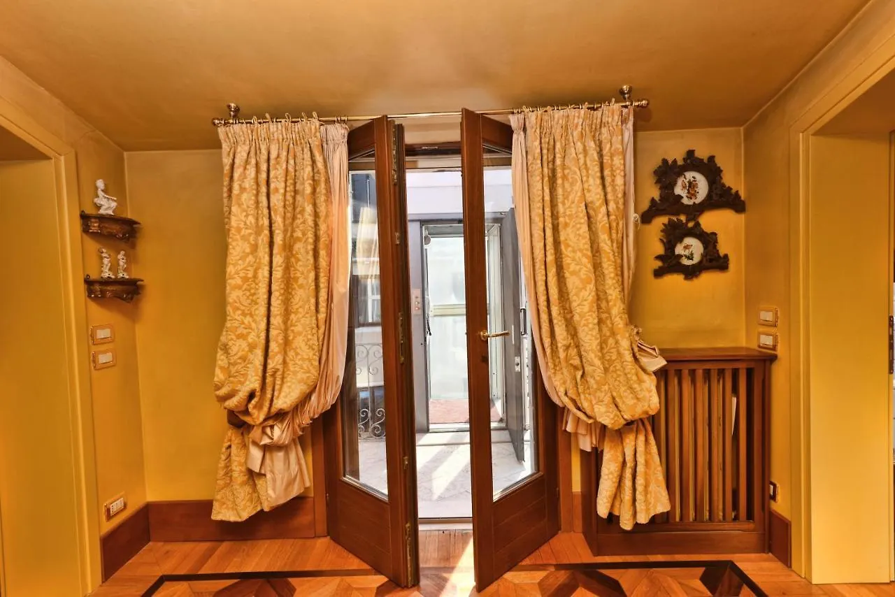 Elegante Panoramico Apartment Venice 0*,